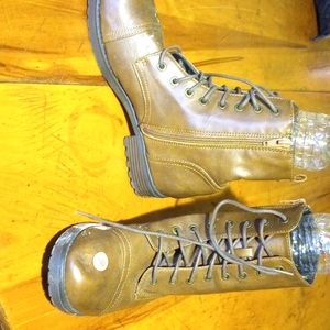 Women's brown lace up boots size 9